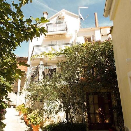 Apartments Frane (Adults Only) Новаля Номер фото