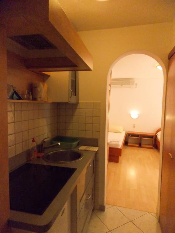 Apartments Frane (Adults Only) Новаля Номер фото